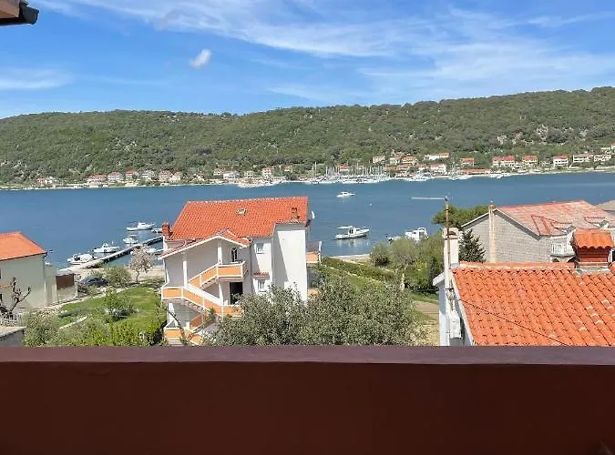 And By The Sea - Donja, Rab - 16721 Konukevi Supetarska Draga